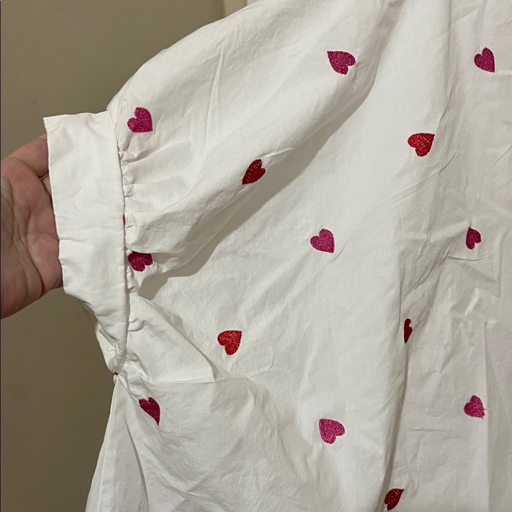 Heart Patterned Button-Down Shirt - Picture 3 of 4